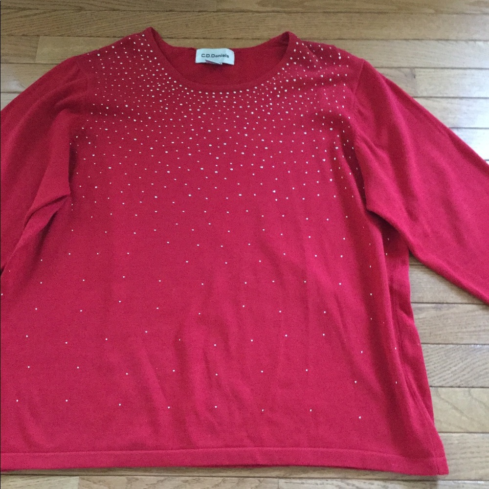 Ladies 1X red knit sweater with beadwork